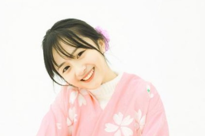 ����Ԫ��ױ��ô��?����Ԫ��ױ�̳�